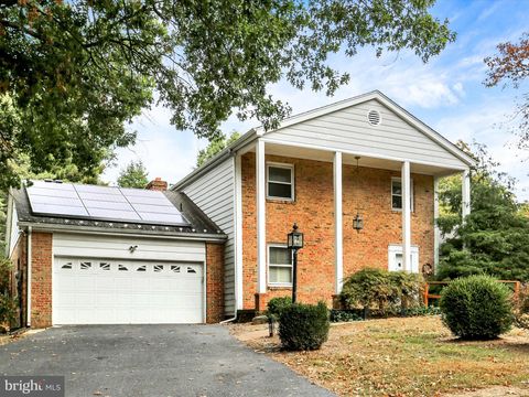 Photo of 4113 Cotswold Drive, HARRISBURG, PA 17110 (MLS # PADA2049982)