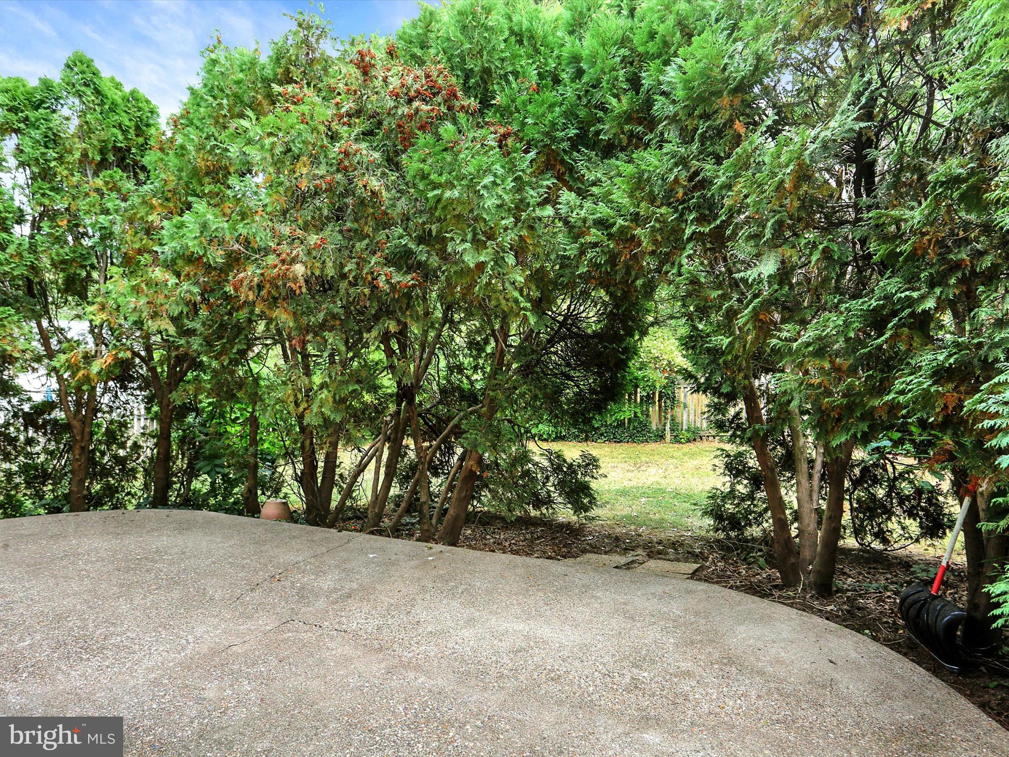 BEAUFORT FARMS - Residential