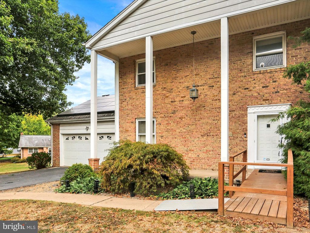 Photo of 4113 Cotswold Drive, HARRISBURG, PA 17110 (MLS # PADA2049982)