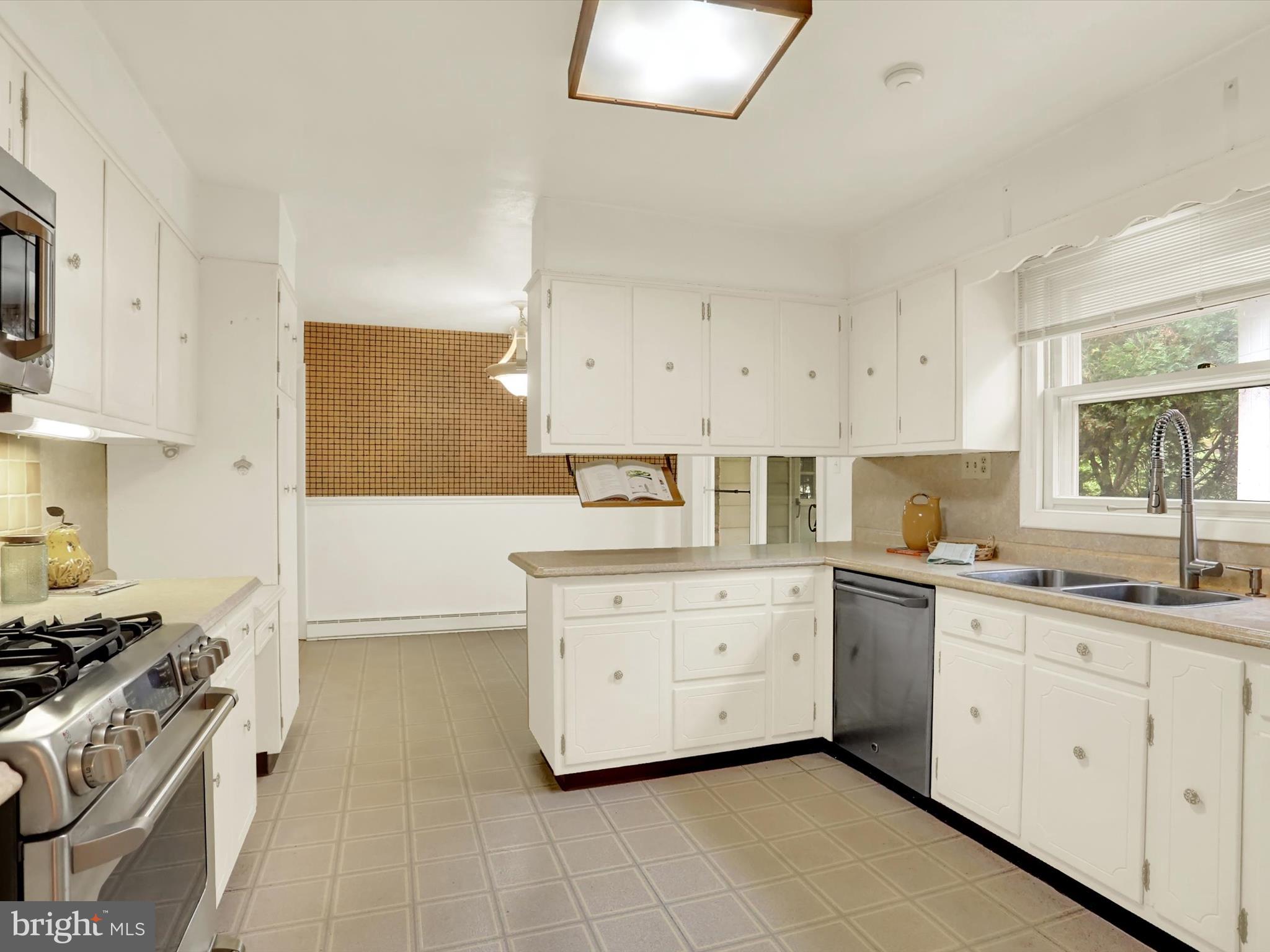 BEAUFORT FARMS - Residential