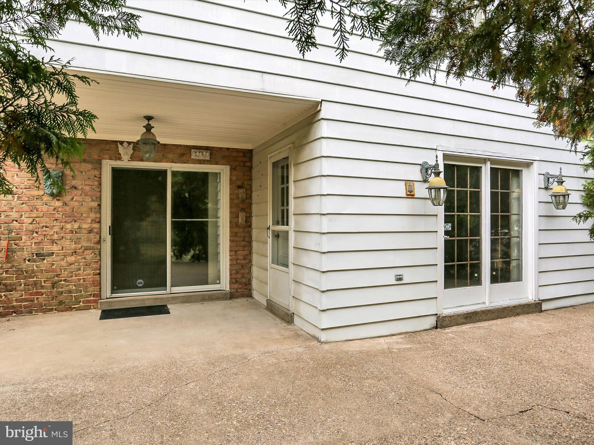 BEAUFORT FARMS - Residential