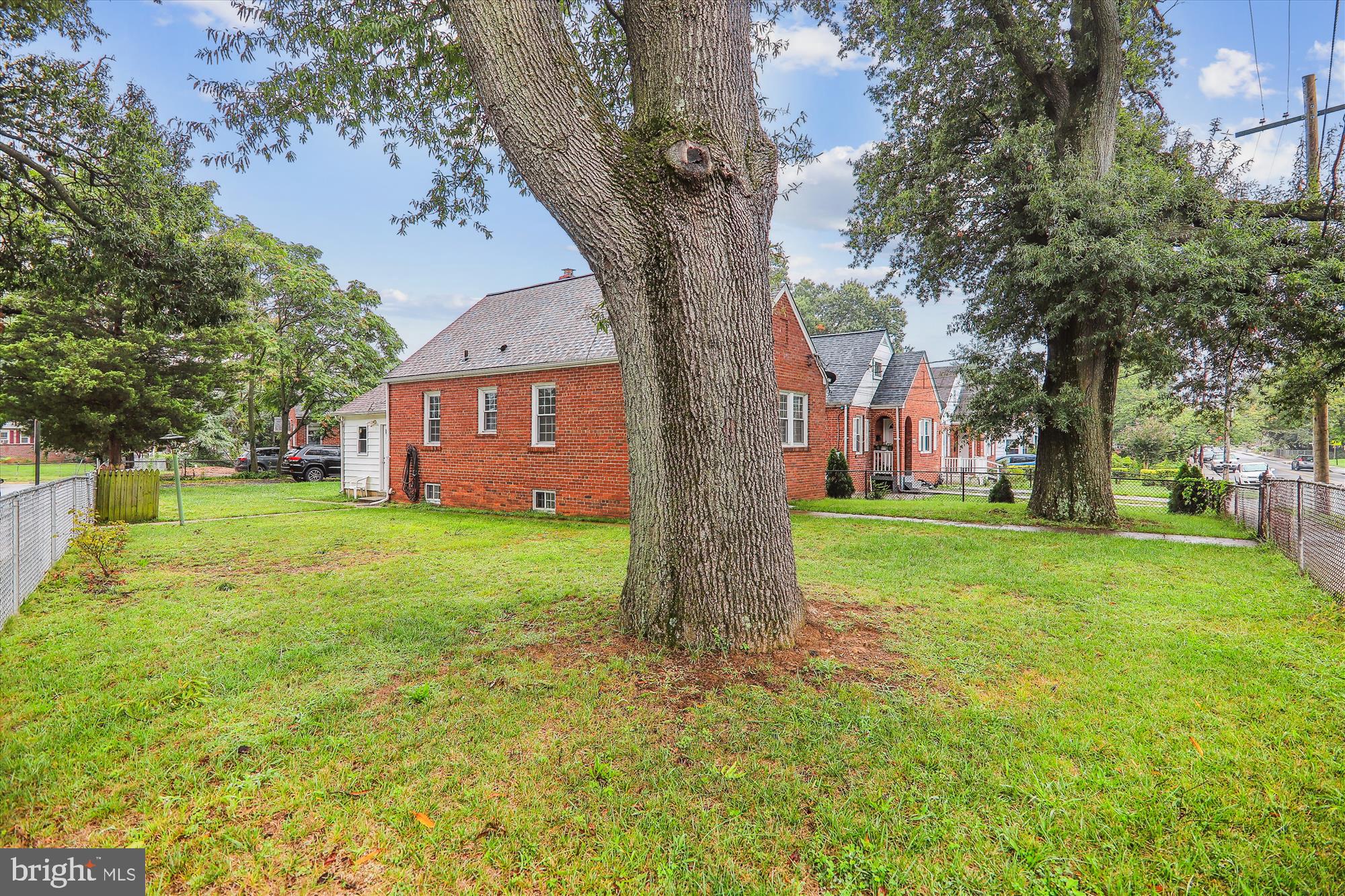 BRENTWOOD-CZARRAS ADDN - Residential