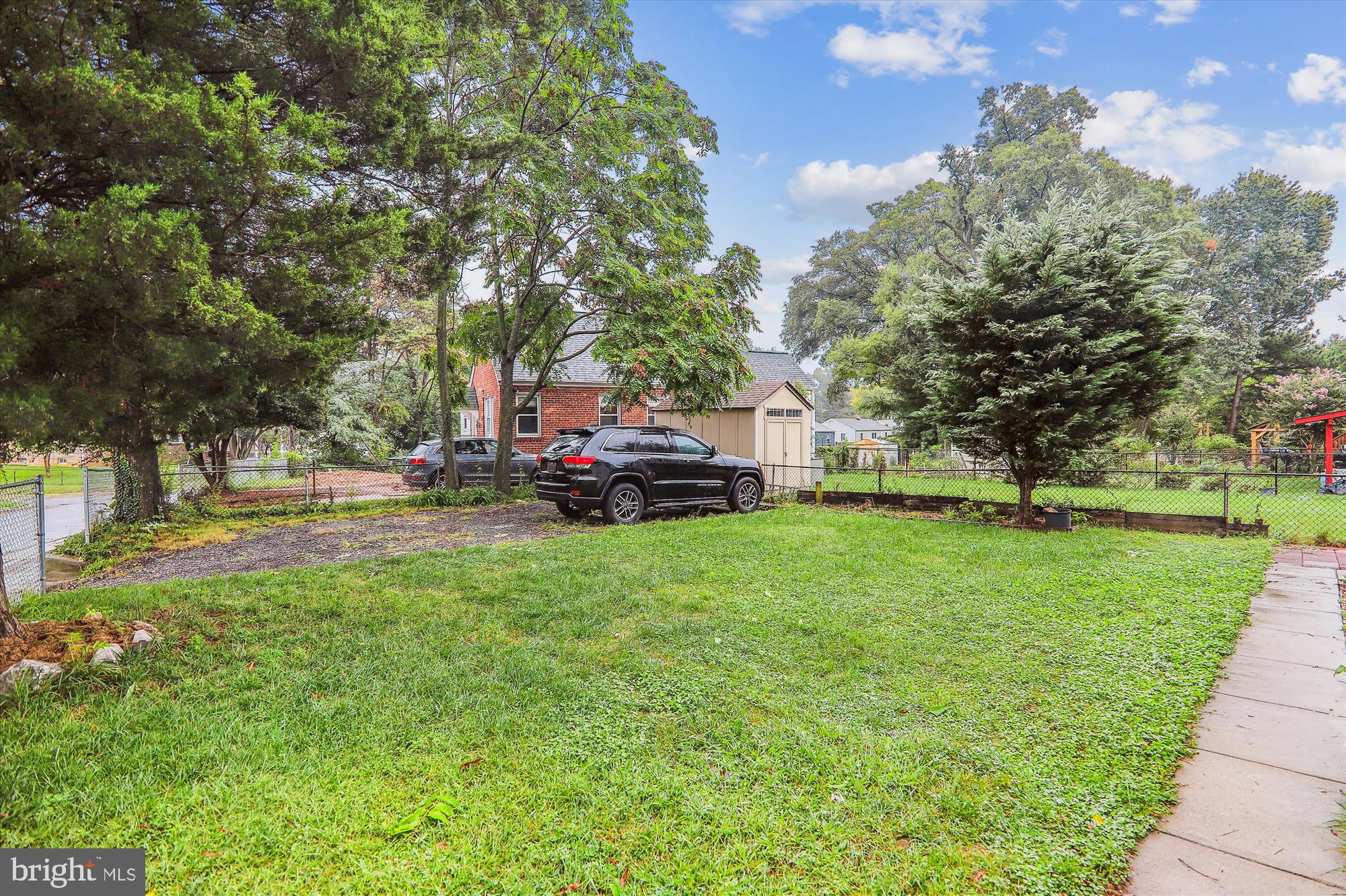 BRENTWOOD-CZARRAS ADDN - Residential