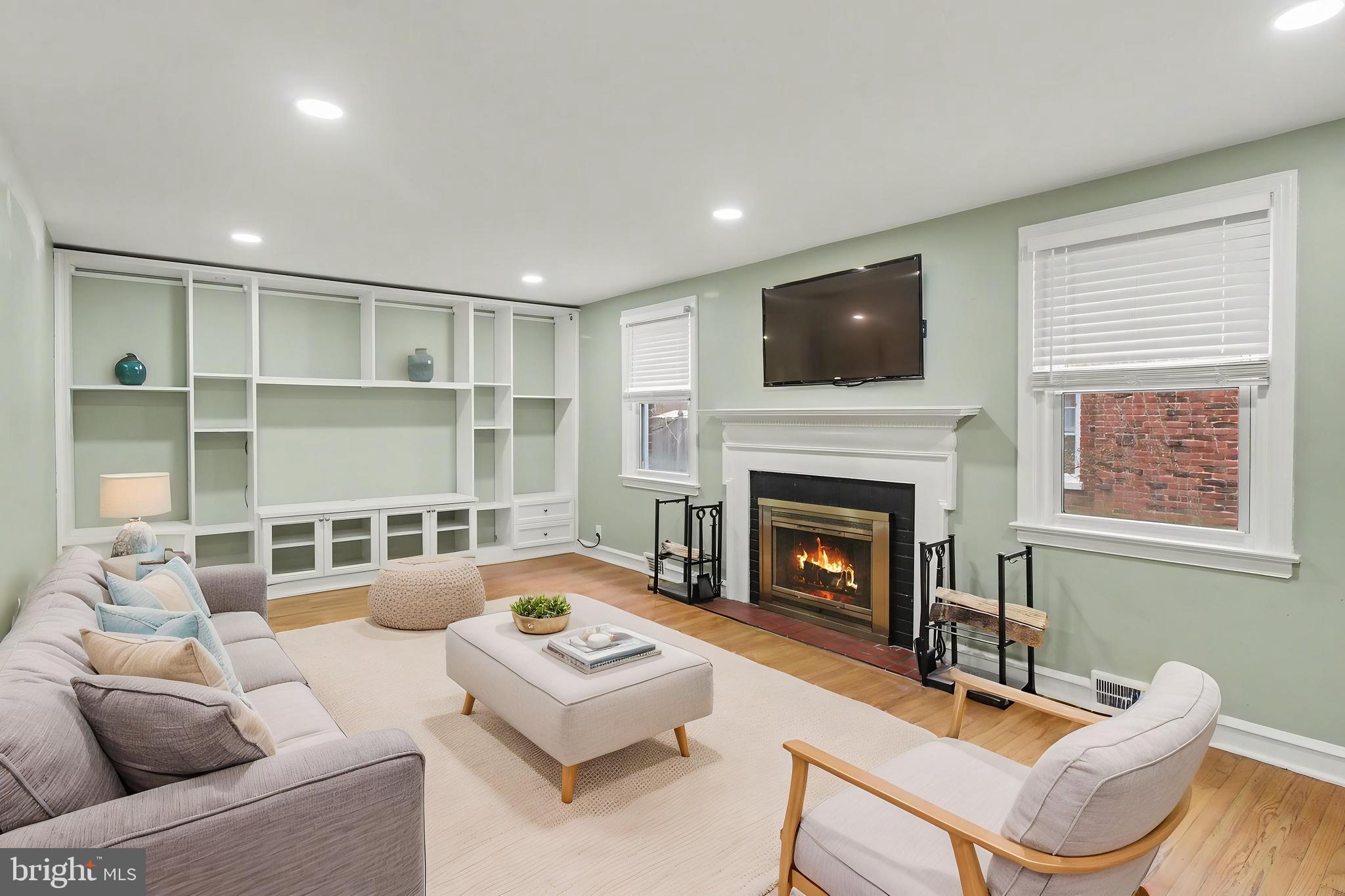 ELKINS PARK - Residential