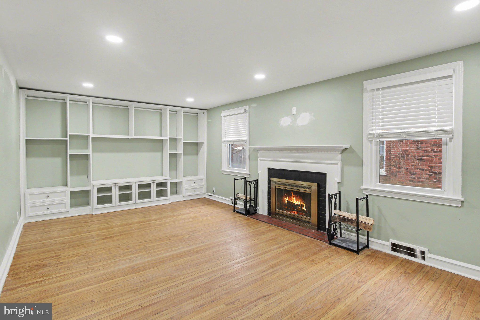 ELKINS PARK - Residential
