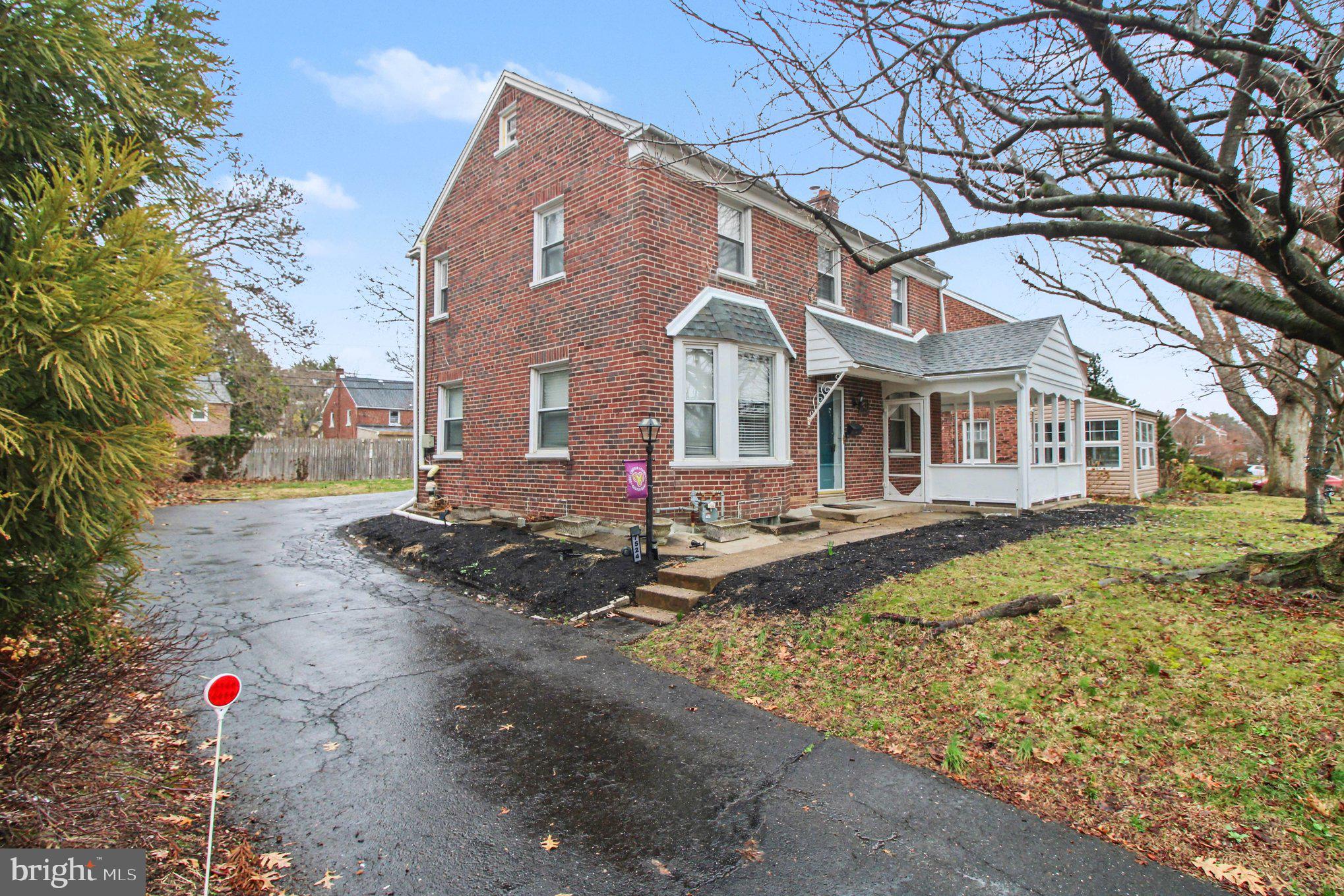 ELKINS PARK - Residential