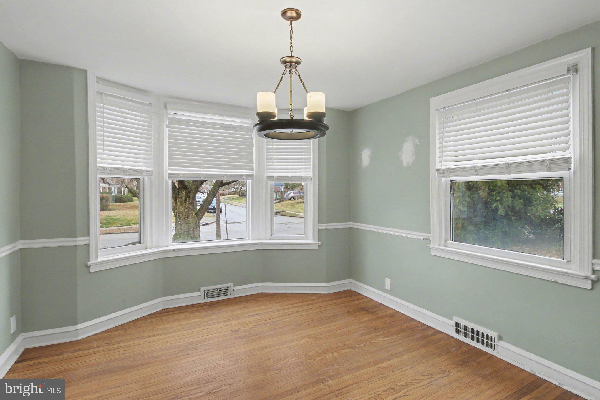 ELKINS PARK - Residential