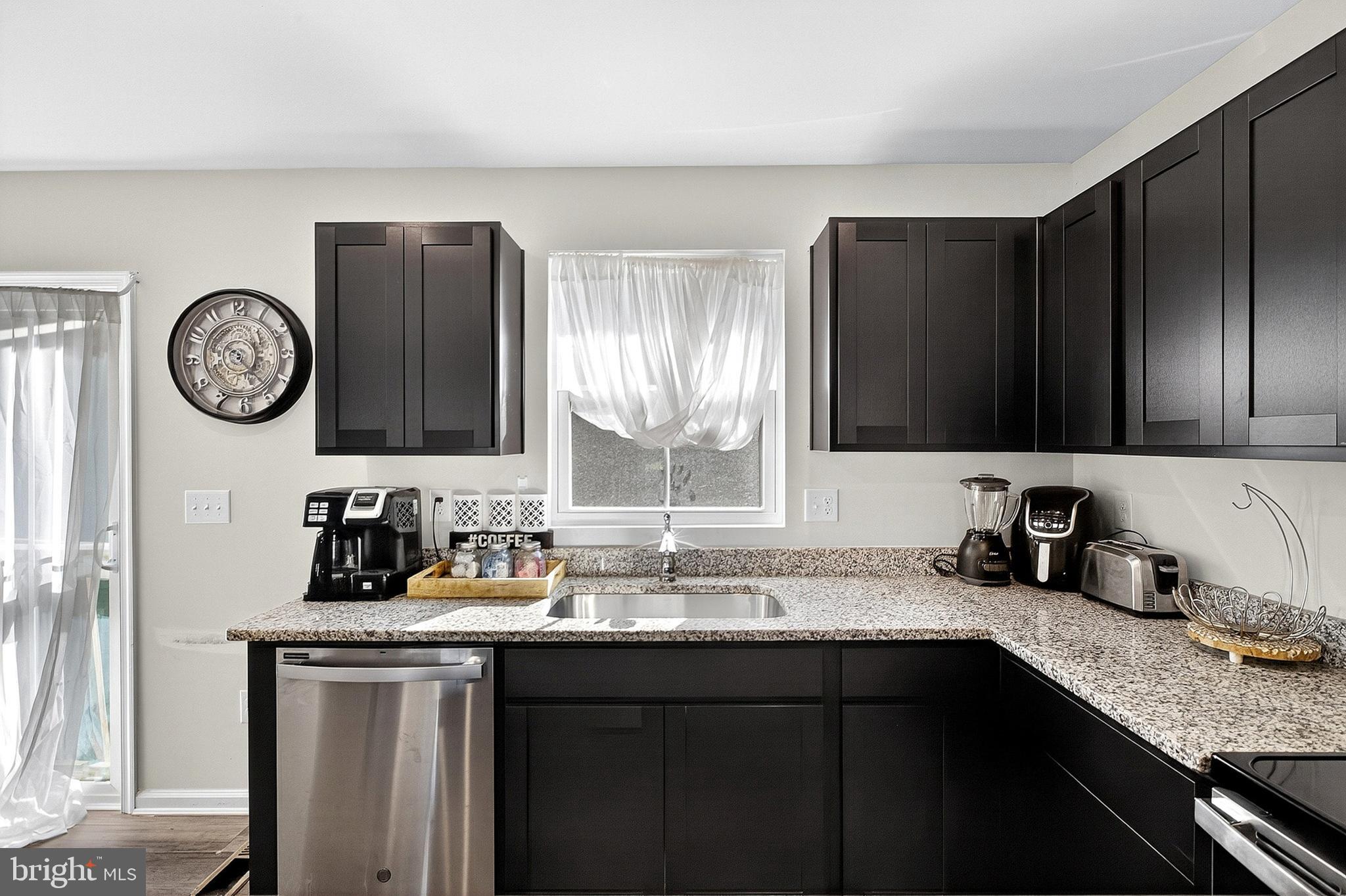 BROOKSTONE TRACE - Residential