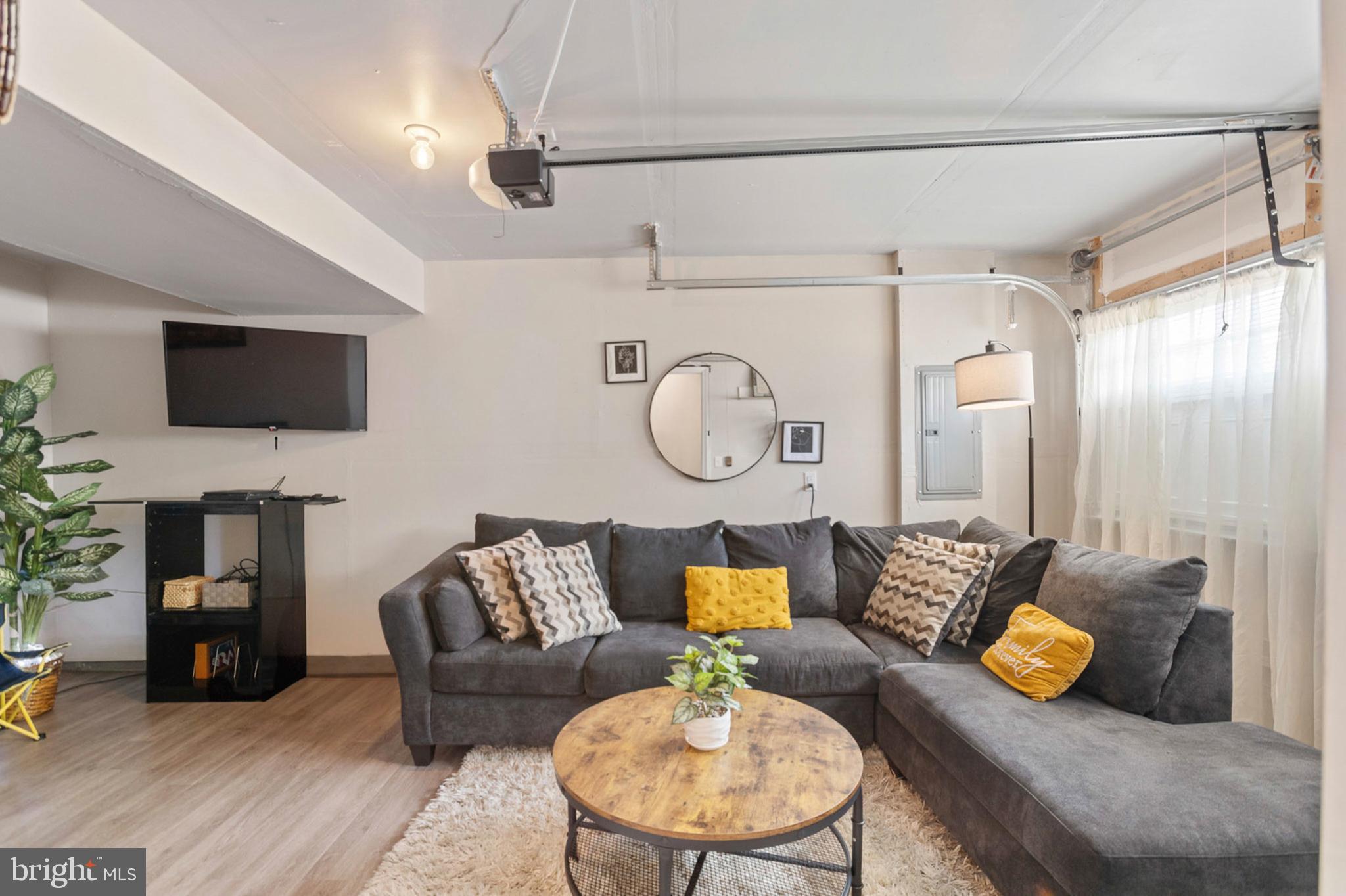 6370 PEBBLEBROOK DRIVE