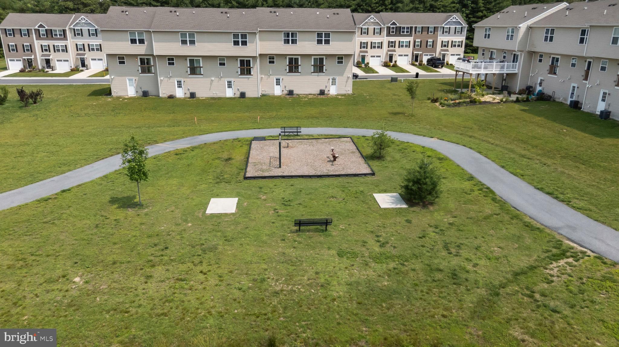 BROOKSTONE TRACE - Residential