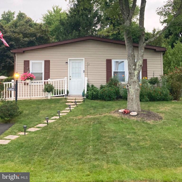 NESHAMINY FALLS - Residential