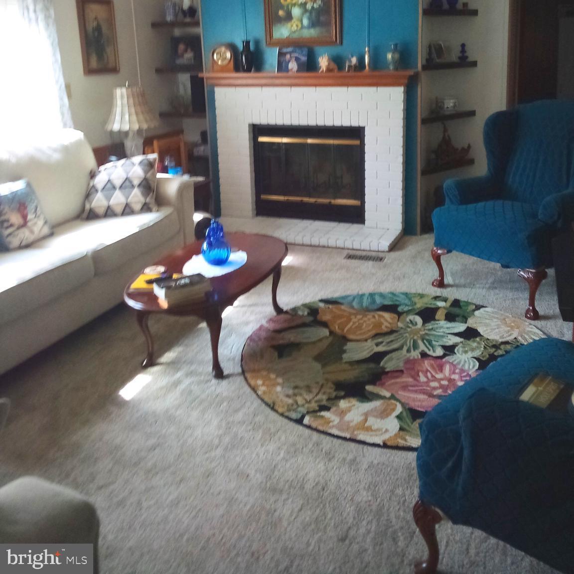 NESHAMINY FALLS - Residential