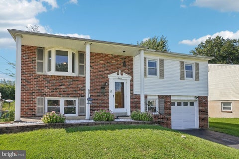 Photo of 11 Chiming Road, NEW CASTLE, DE 19720 (MLS # DENC2110496)