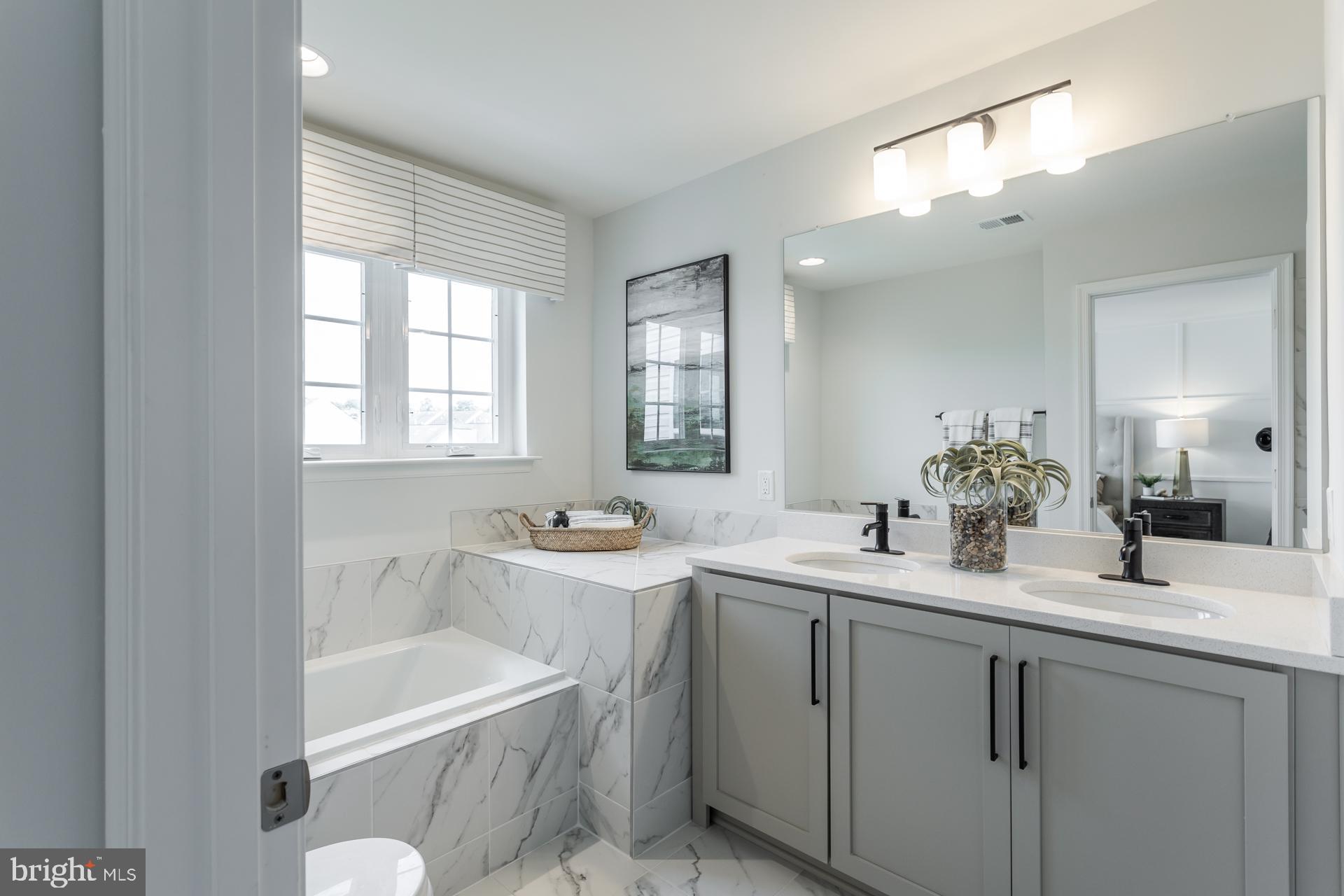 SOUTH BROOK - Residential