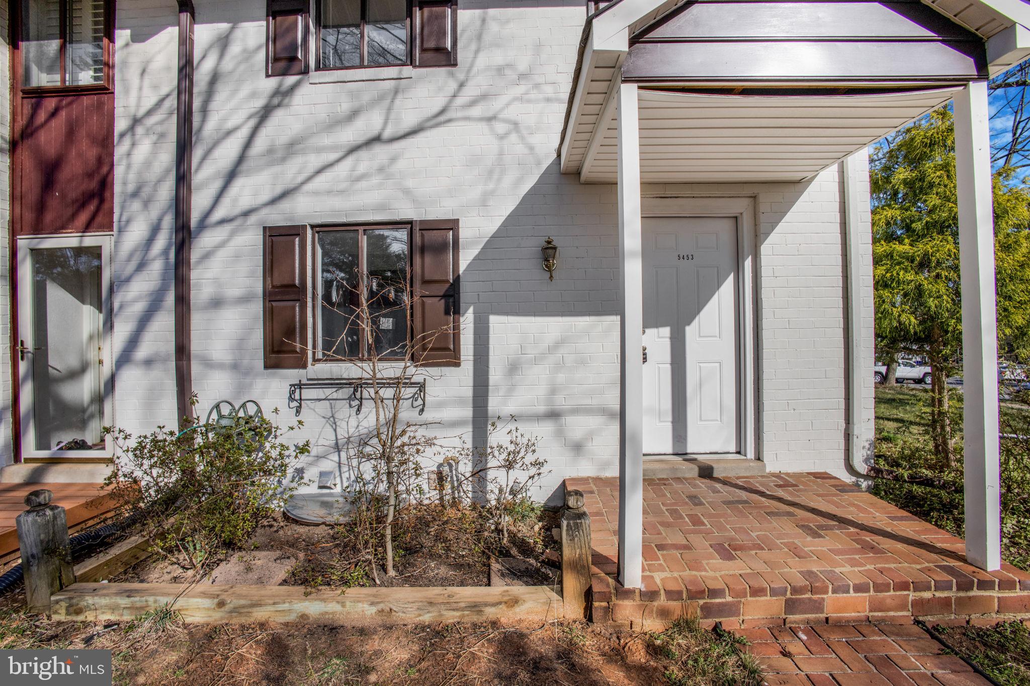 VILLAGE OF HARPERS CHOICE - Residential