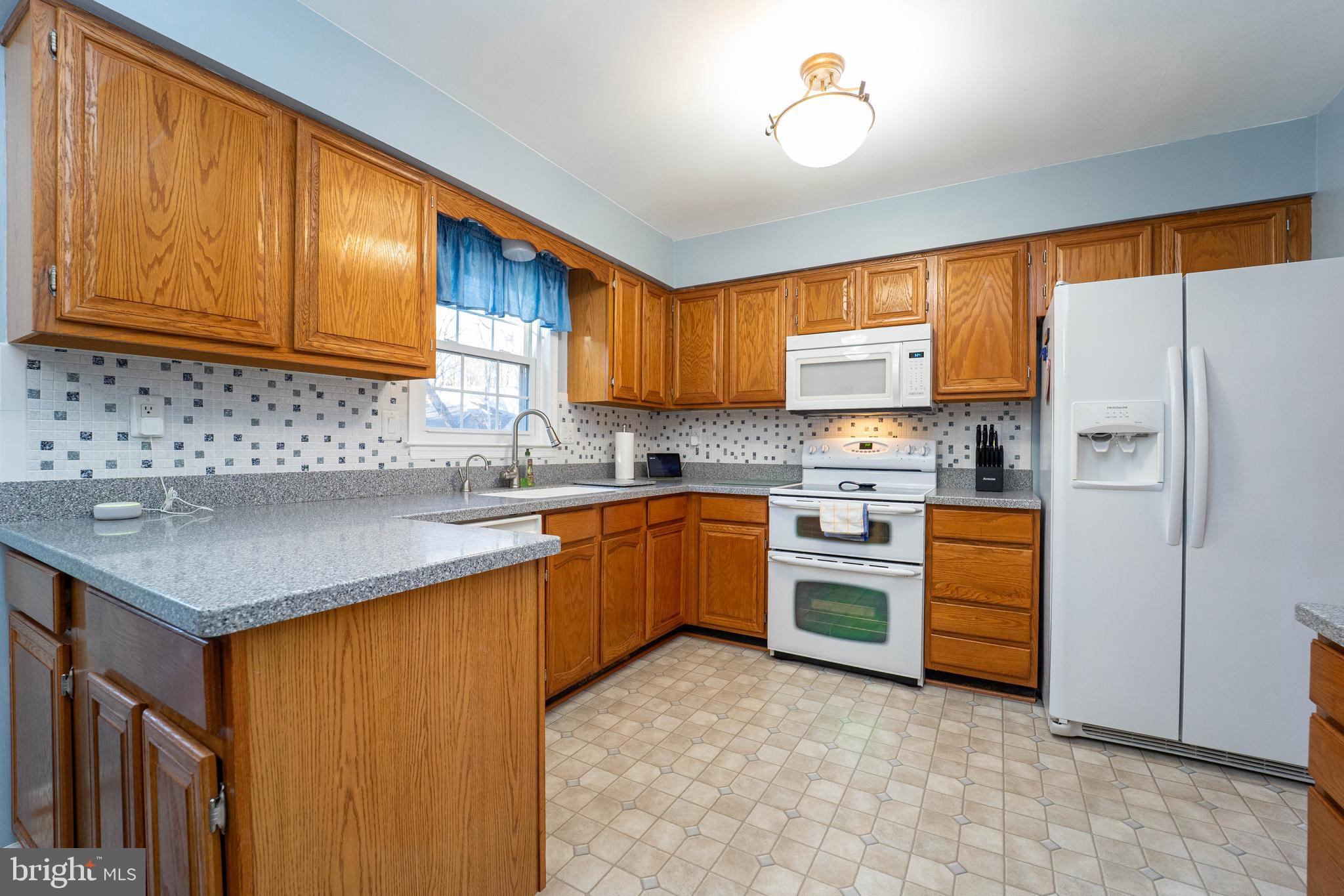 WARFIELDS RANGE - Residential