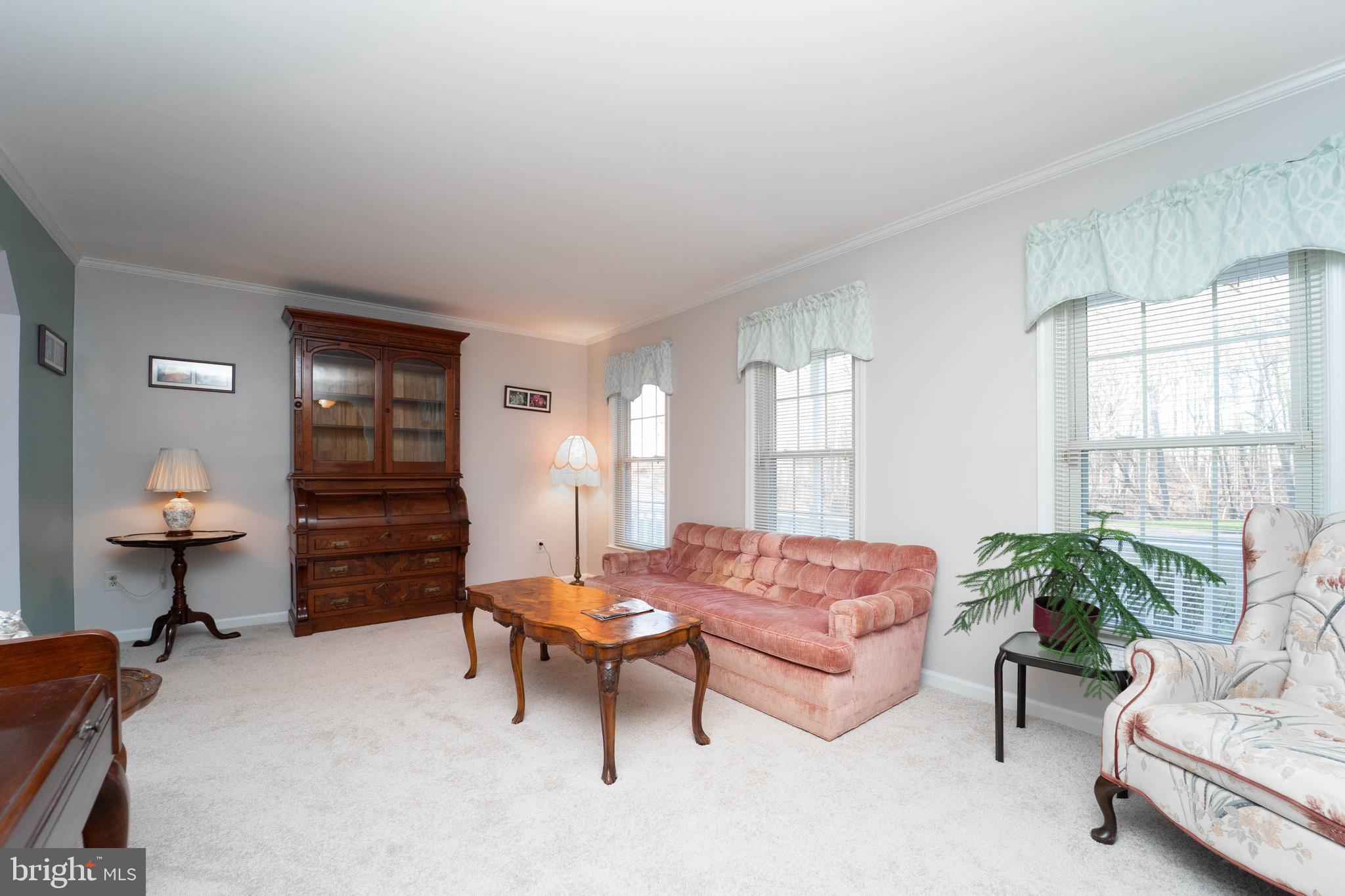 WARFIELDS RANGE - Residential