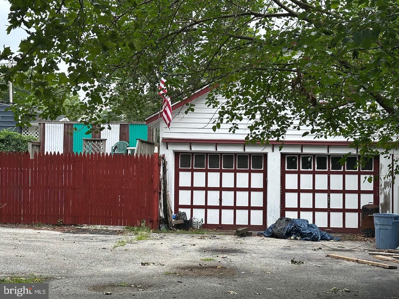 502 W MAIN STREET