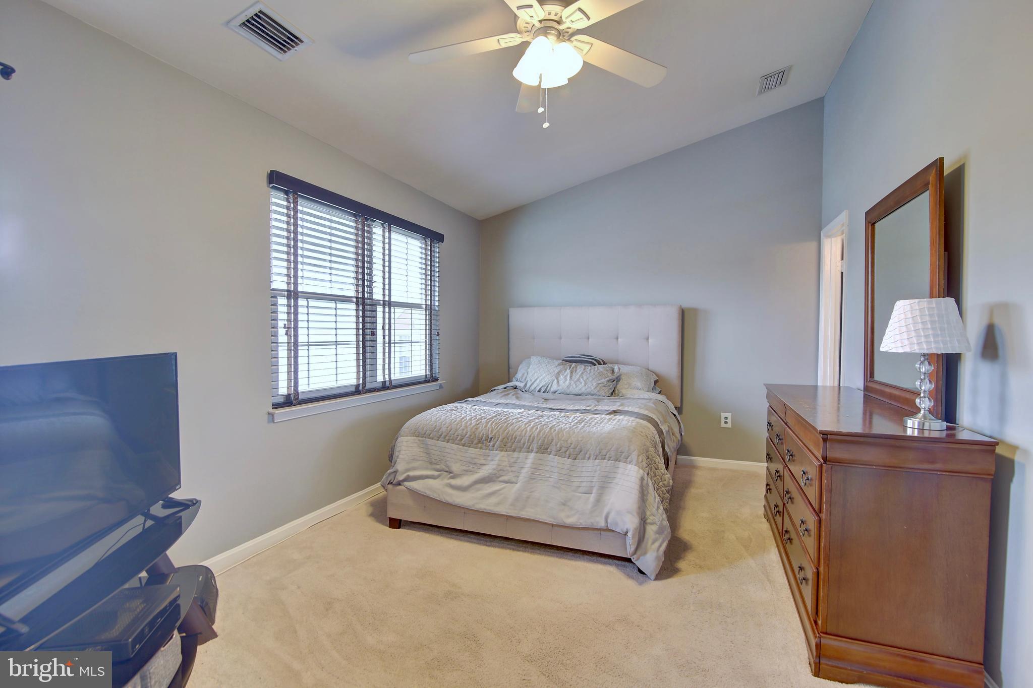 PARADISE - Residential