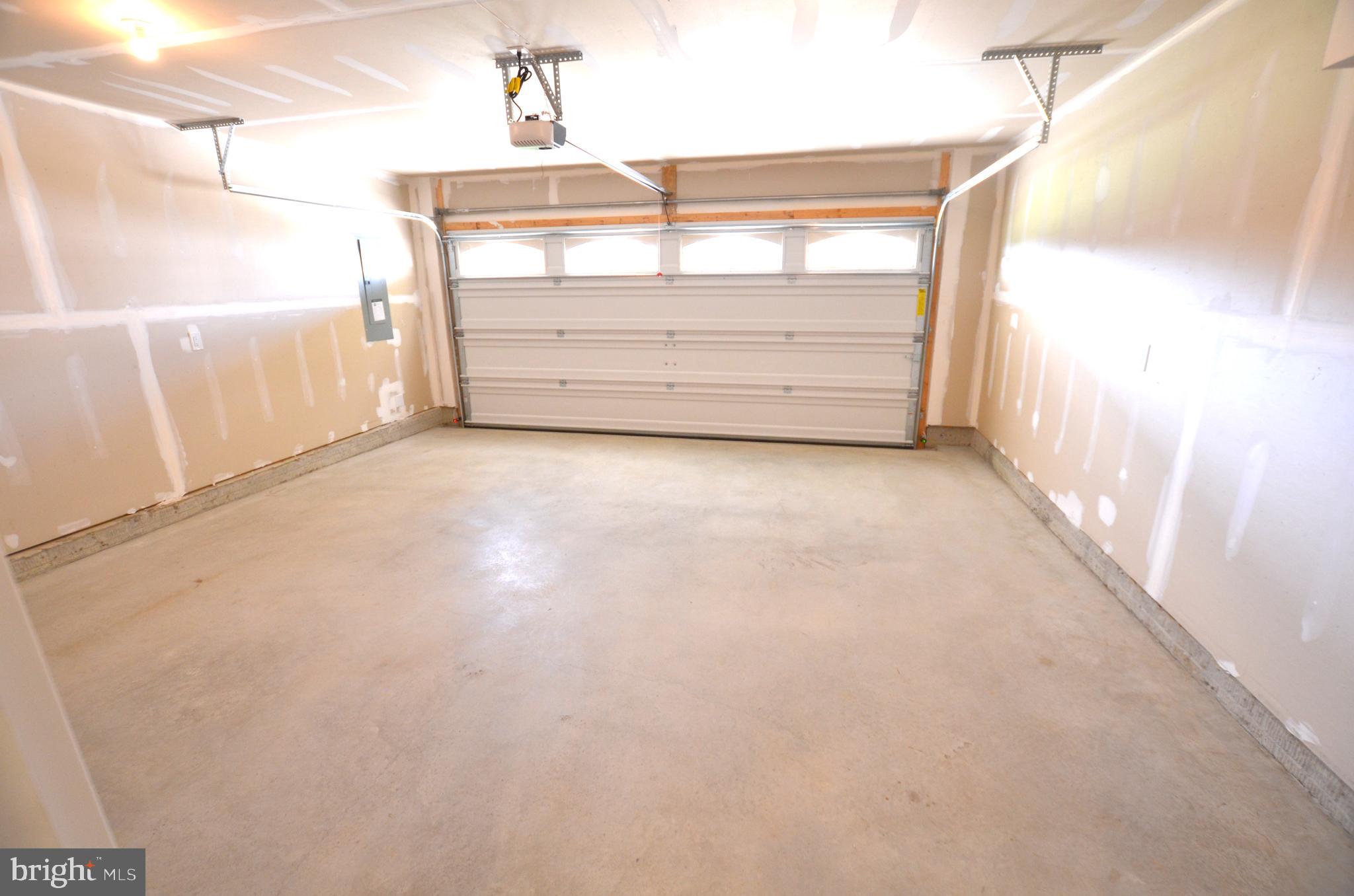 PATAPSCO GLEN - Residential Lease