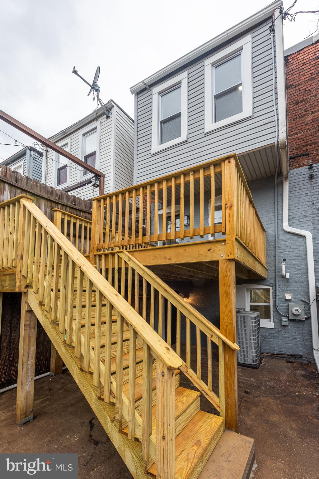 CHARLES VILLAGE - Residential