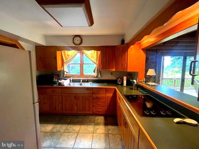 HIGH MOUNTAIN ORCHARDS - Residential