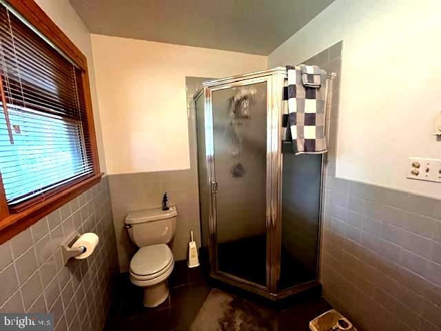 HIGH MOUNTAIN ORCHARDS - Residential