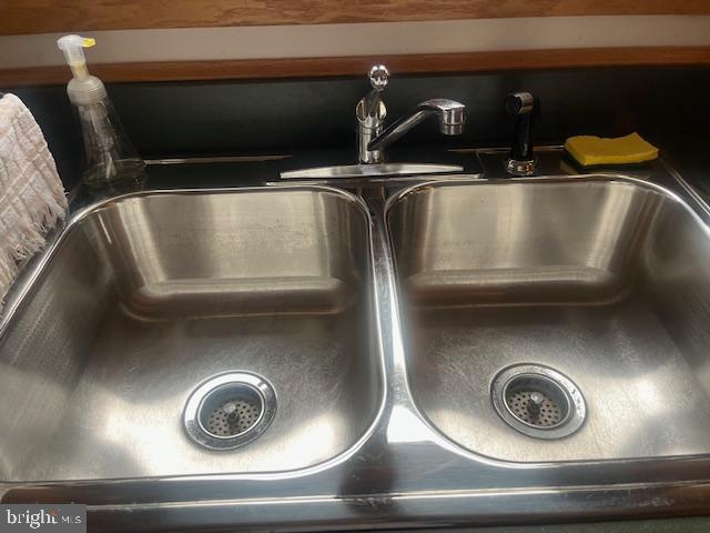 HIGH MOUNTAIN ORCHARDS - Residential