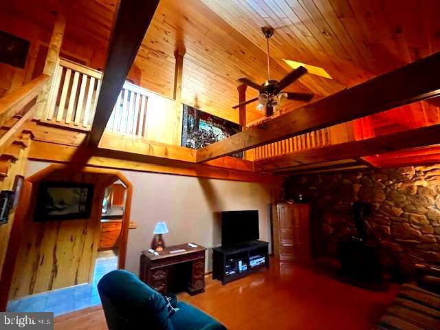 HIGH MOUNTAIN ORCHARDS - Residential