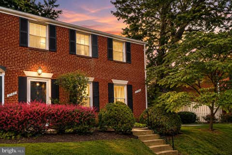 Condo For Sale - 3764 Jason Avenue<br/> ALEXANDRIA, VA 22302
