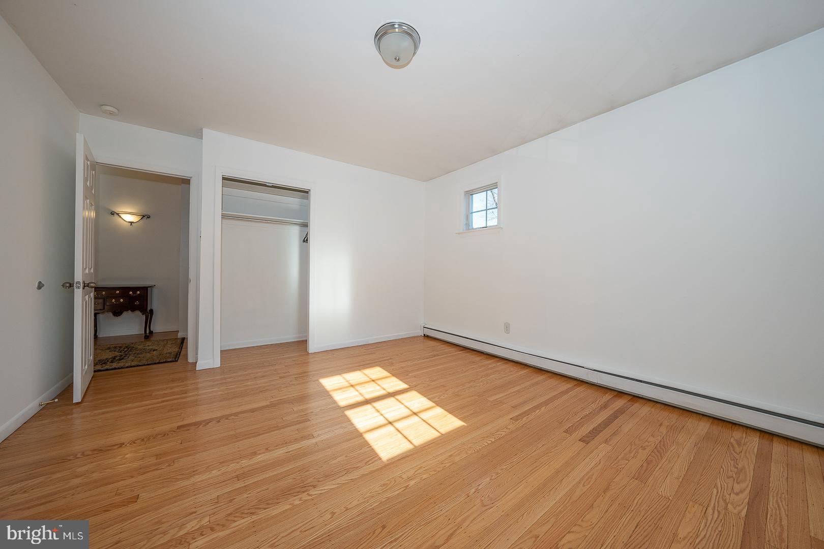 GULPH MILLS VIL - Residential