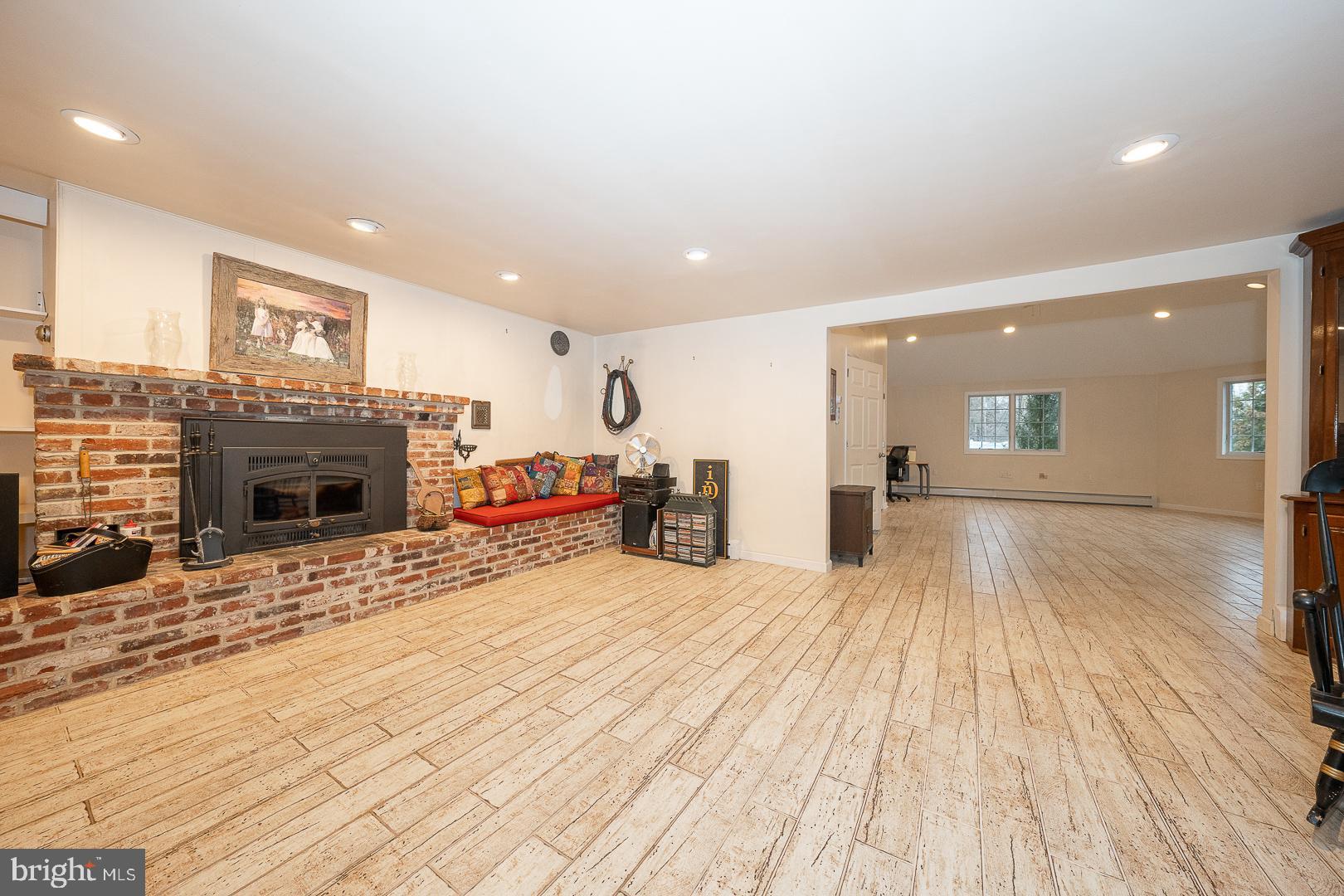 GULPH MILLS VIL - Residential