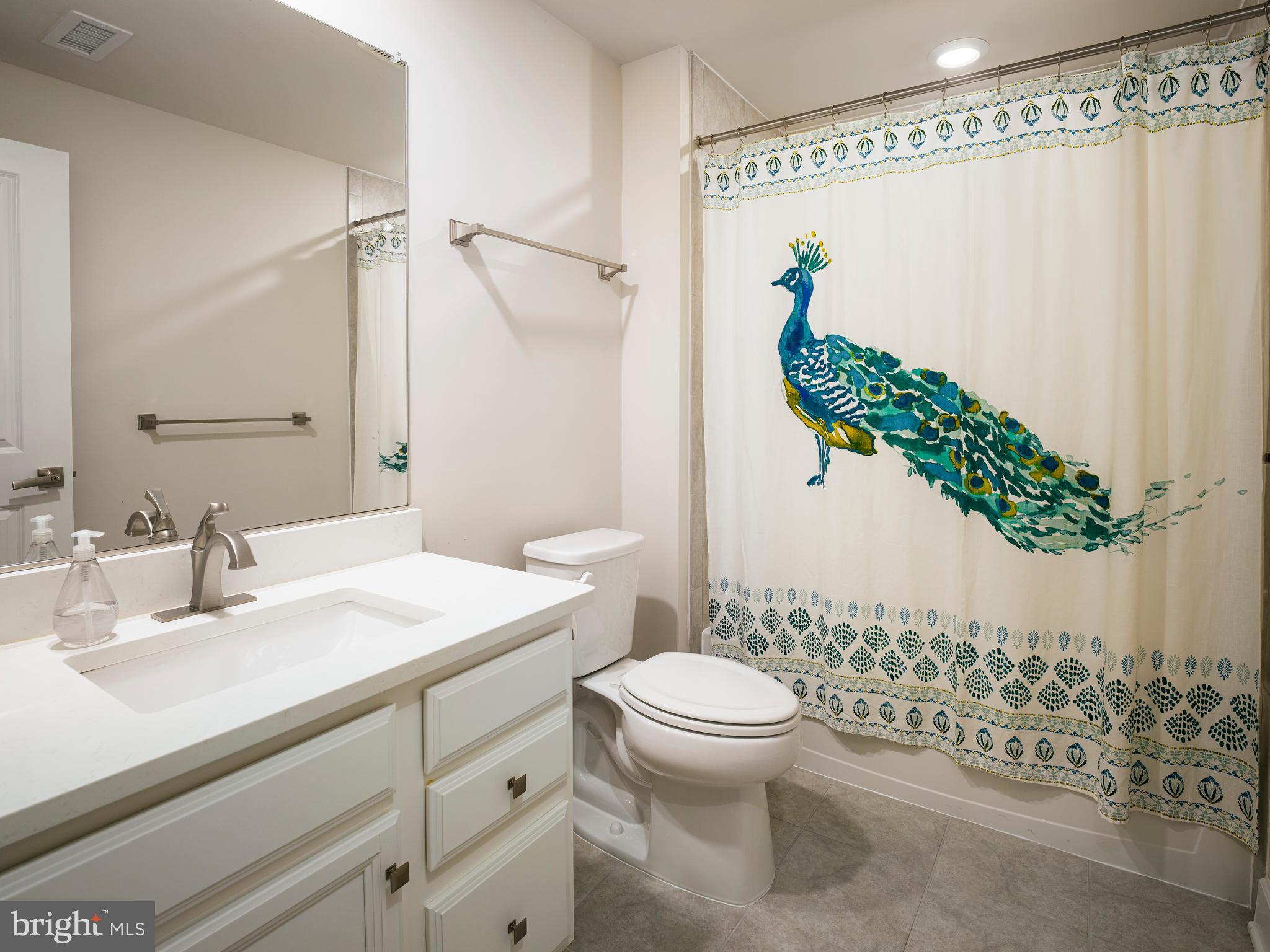 WAYNE GLEN - Residential