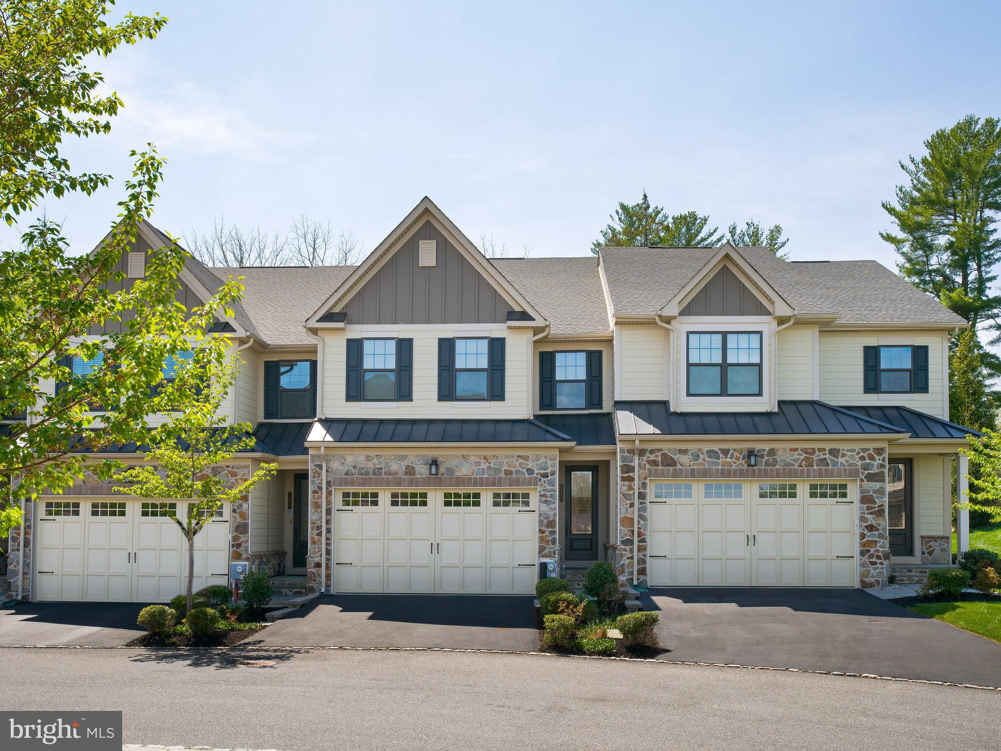 WAYNE GLEN - Residential