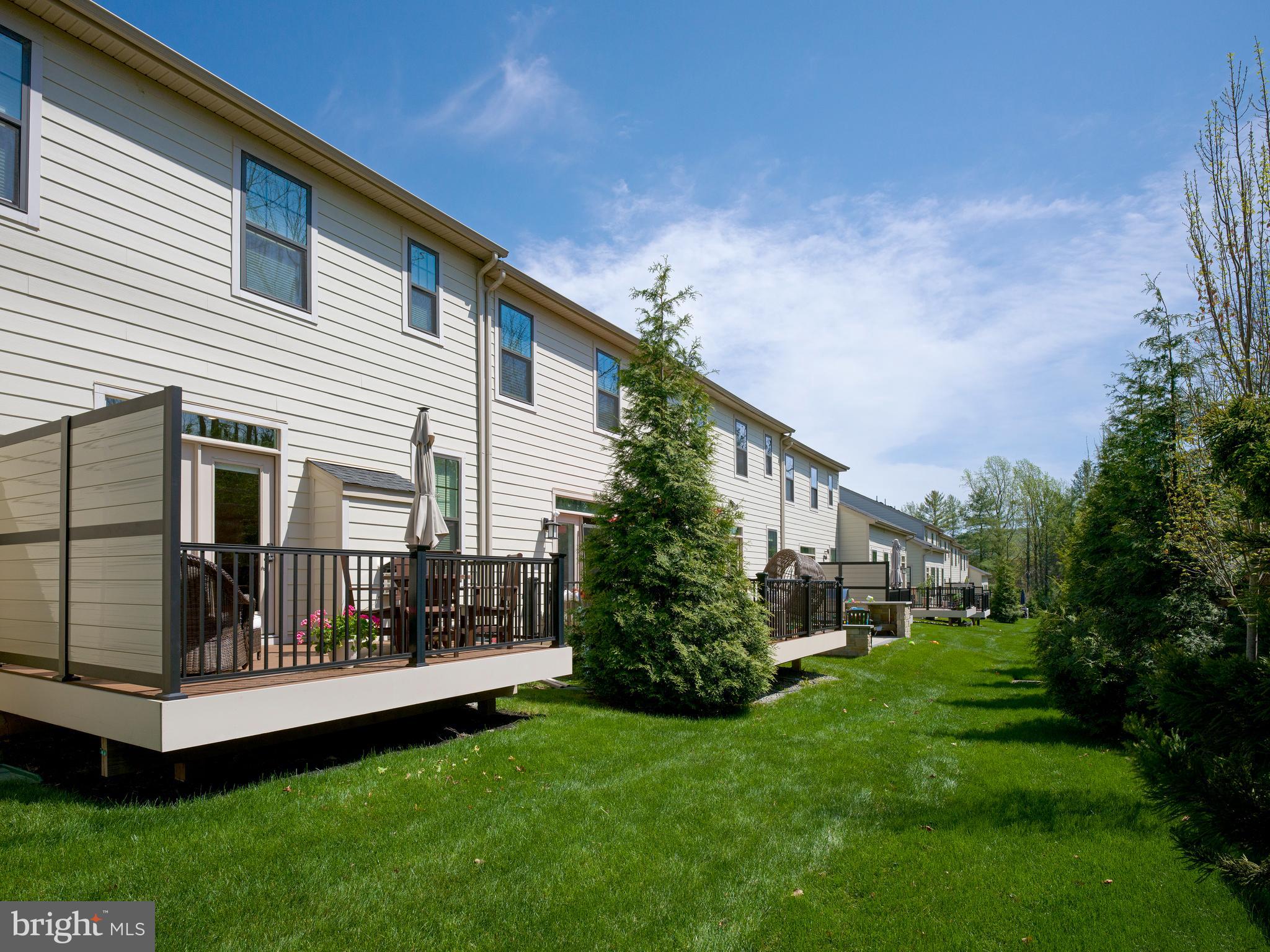 WAYNE GLEN - Residential