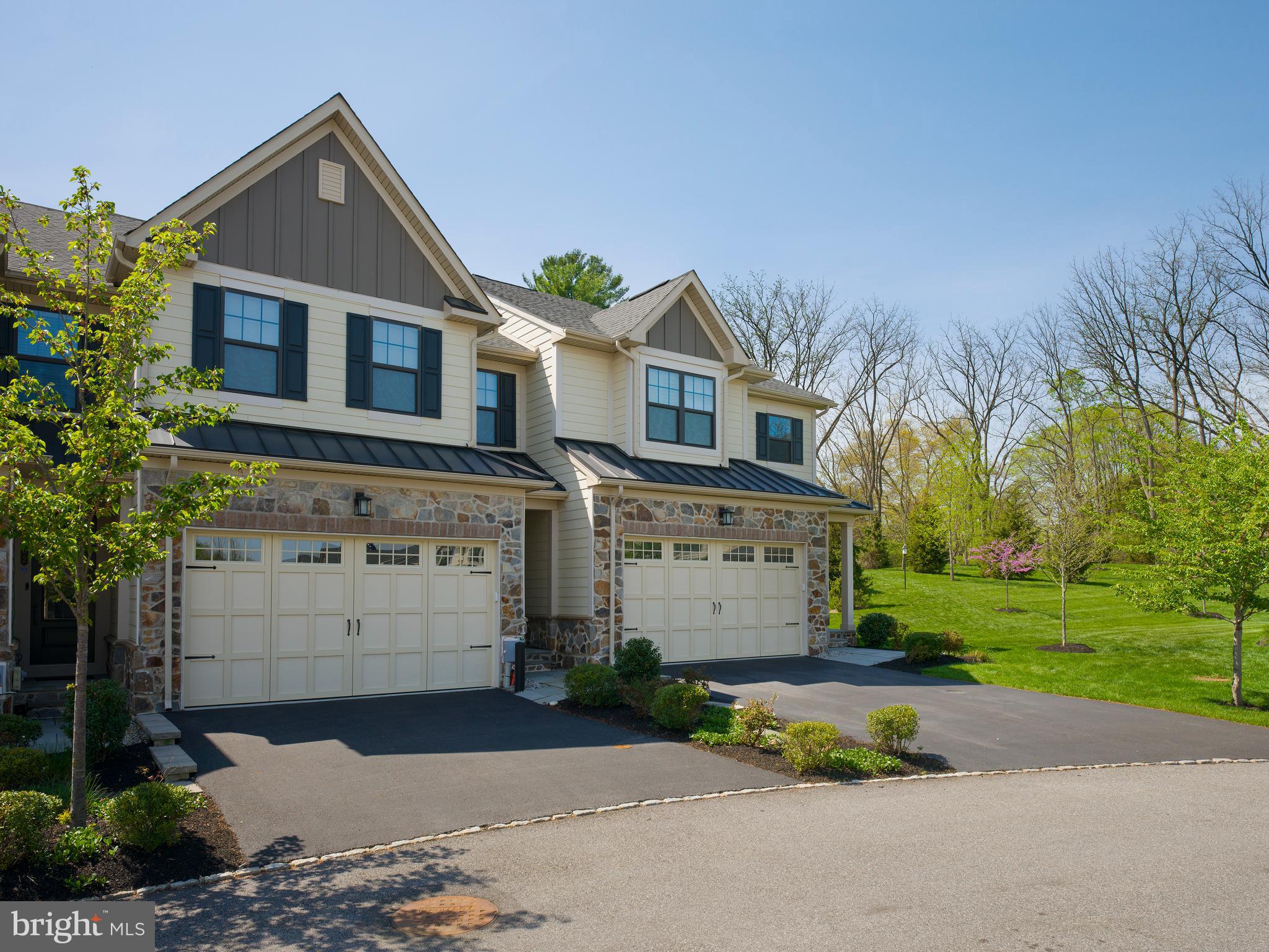 WAYNE GLEN - Residential