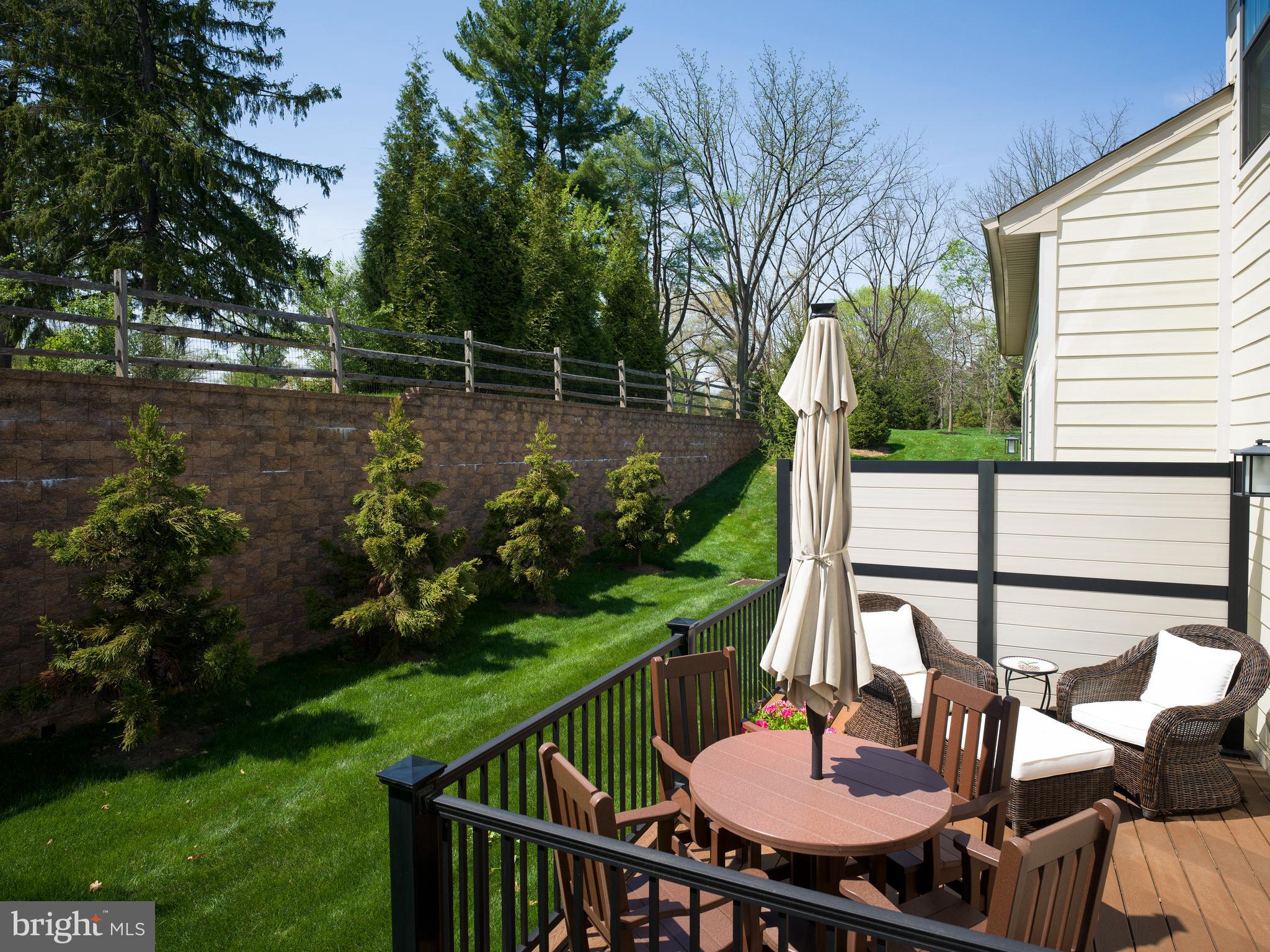 WAYNE GLEN - Residential