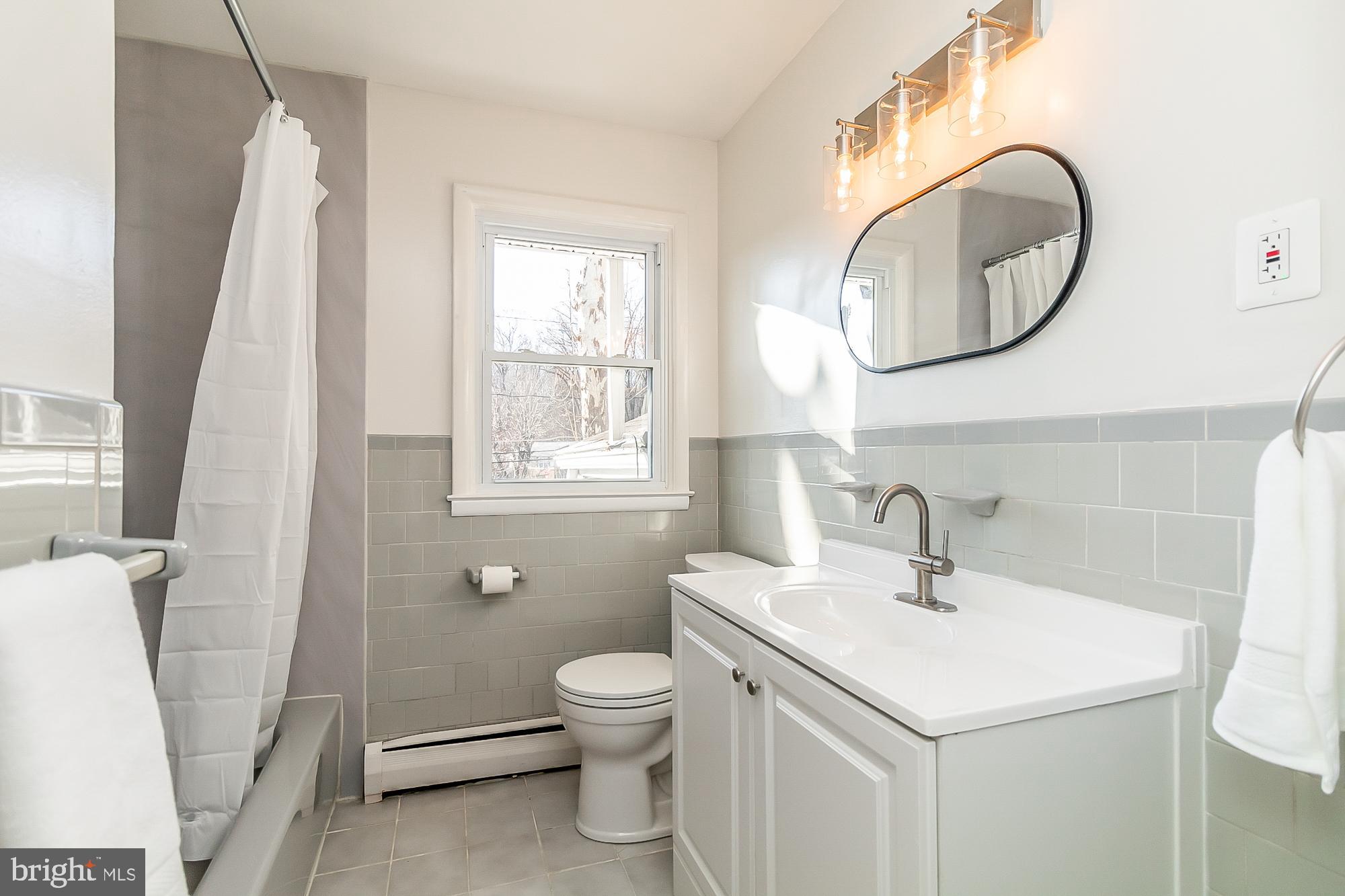 CAMPUS HILLS - Residential