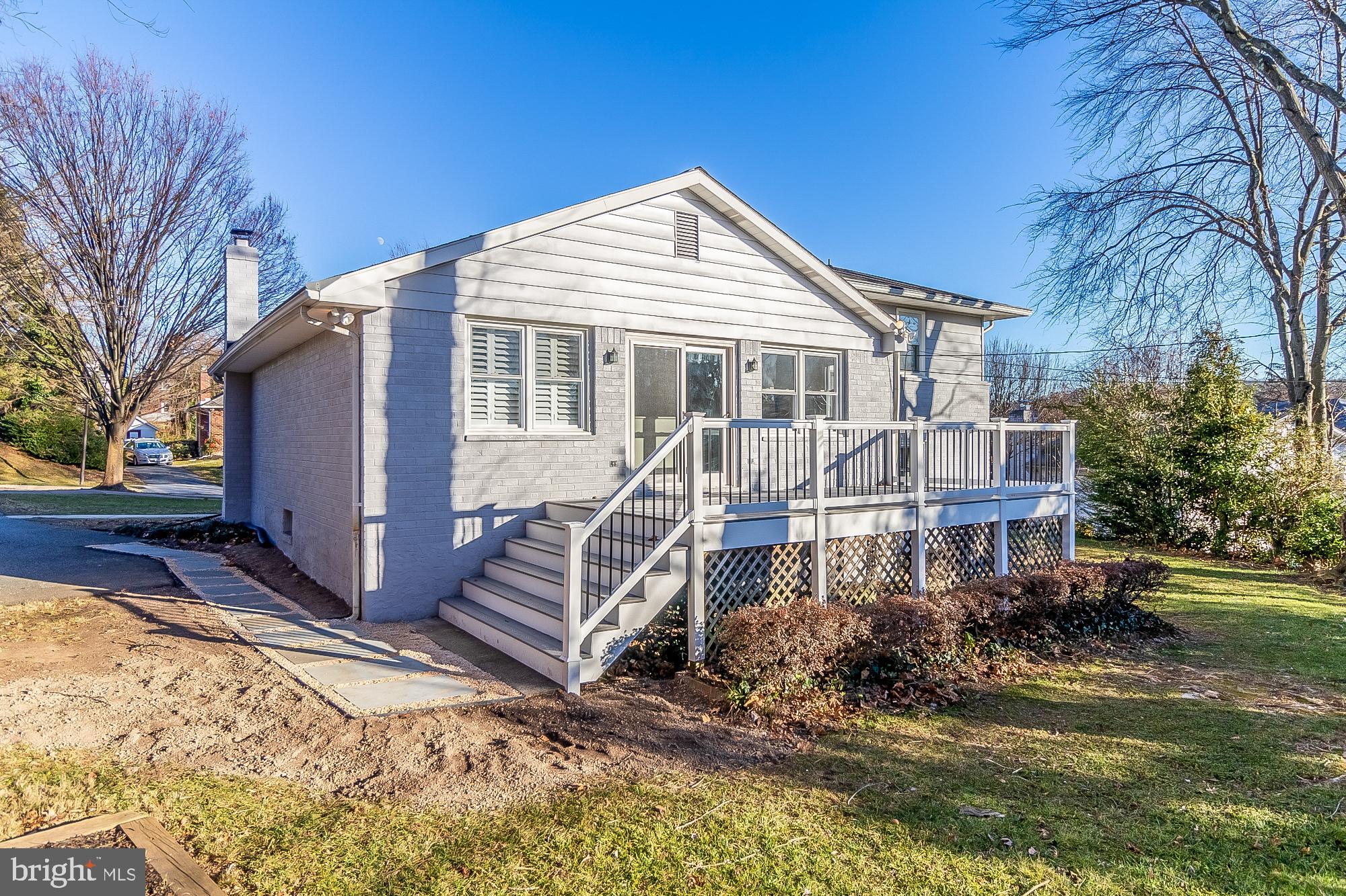 CAMPUS HILLS - Residential