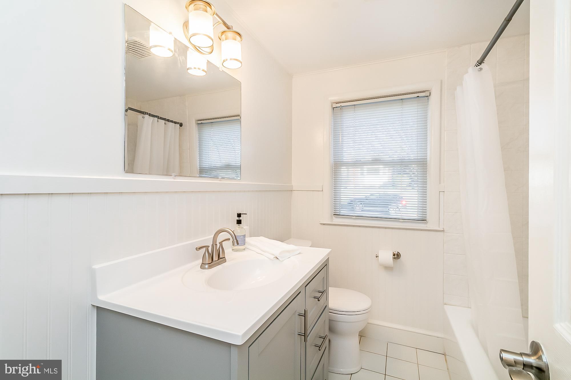 CAMPUS HILLS - Residential