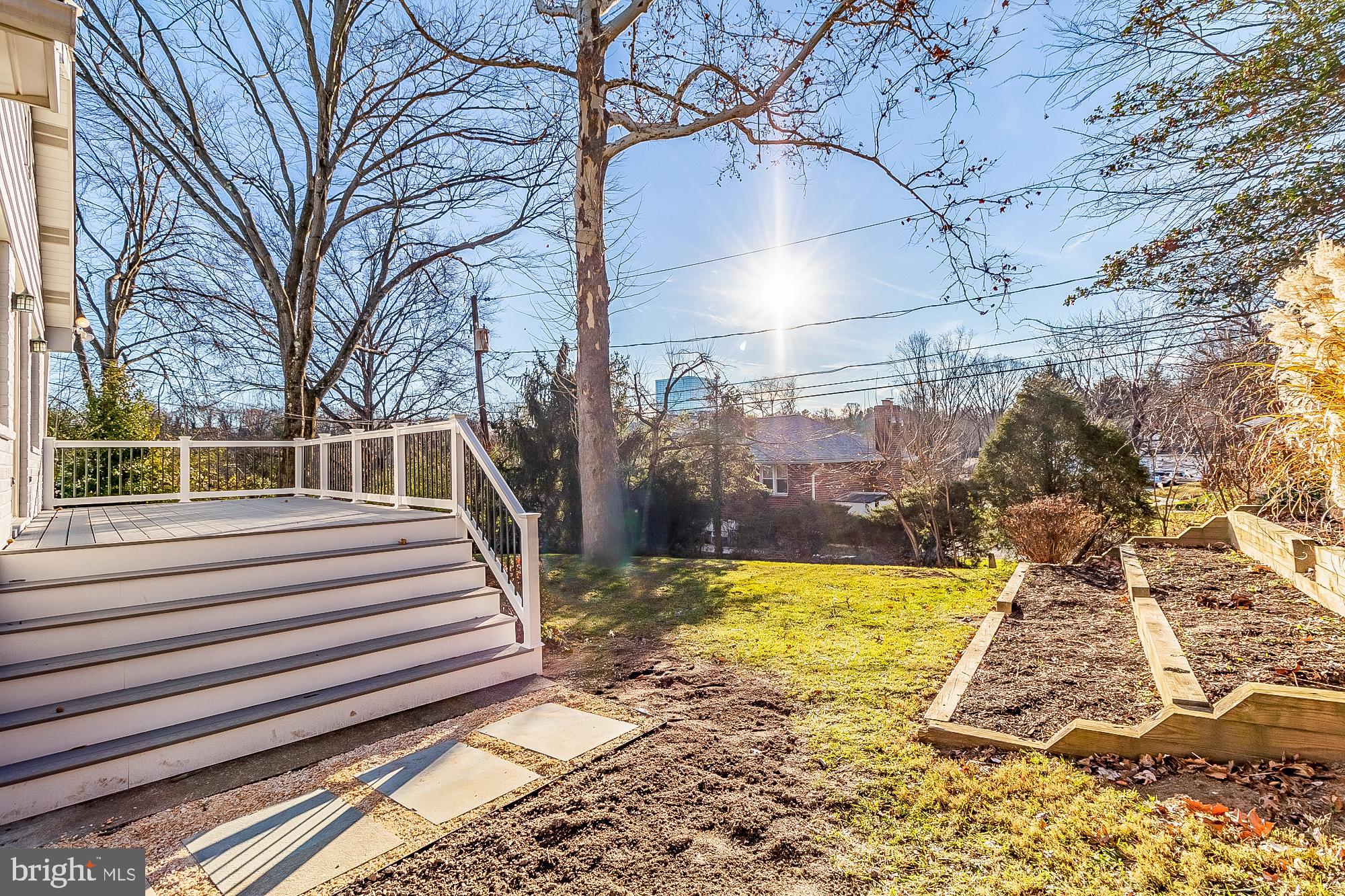 CAMPUS HILLS - Residential