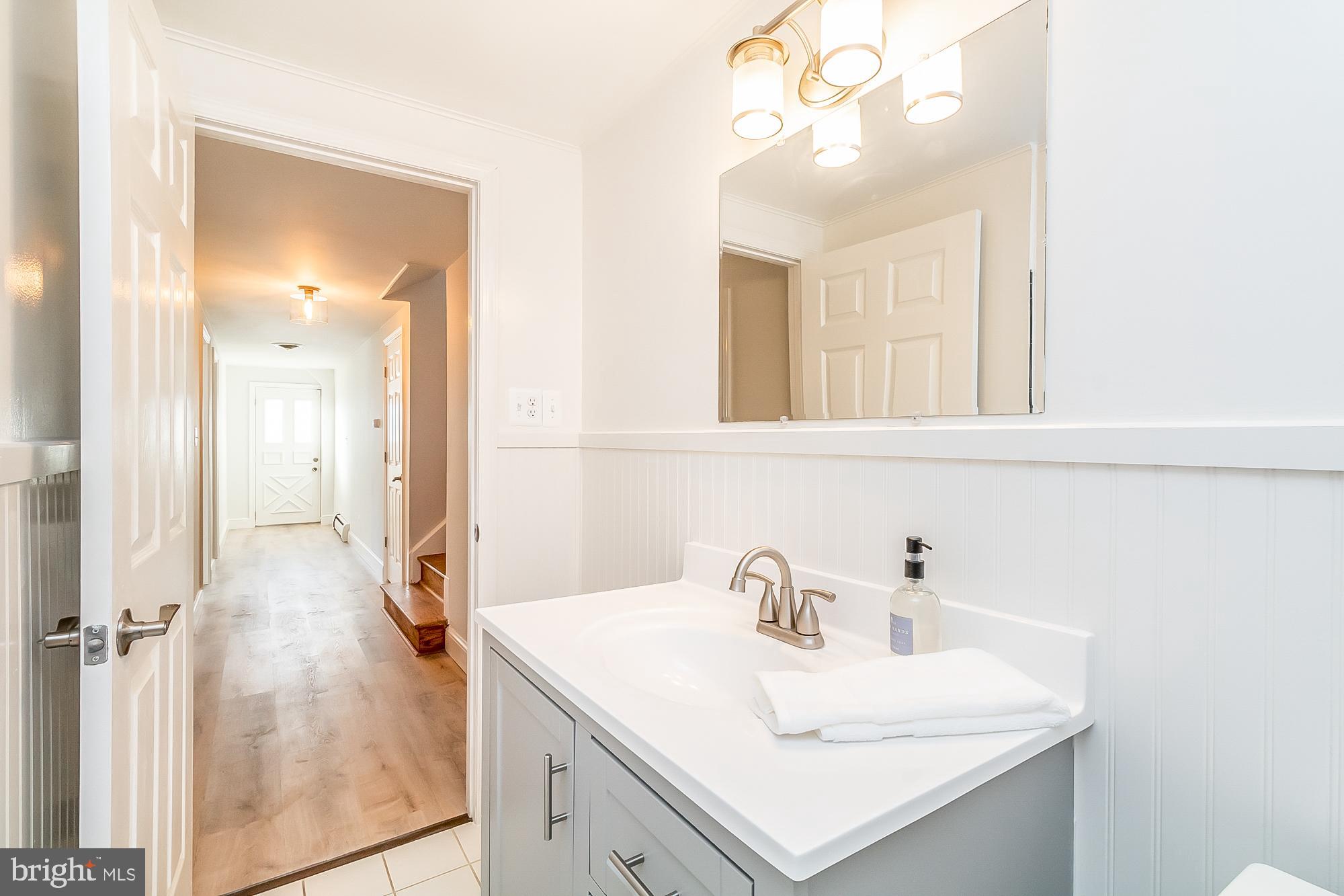 CAMPUS HILLS - Residential