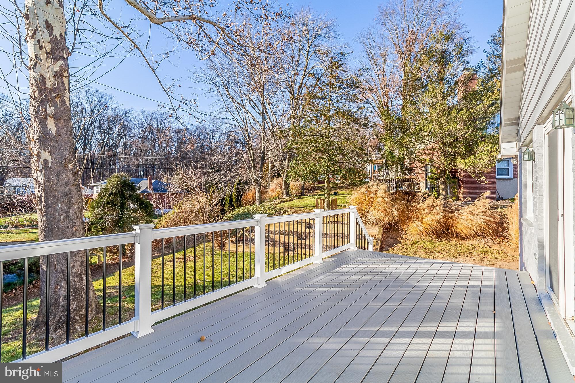 CAMPUS HILLS - Residential