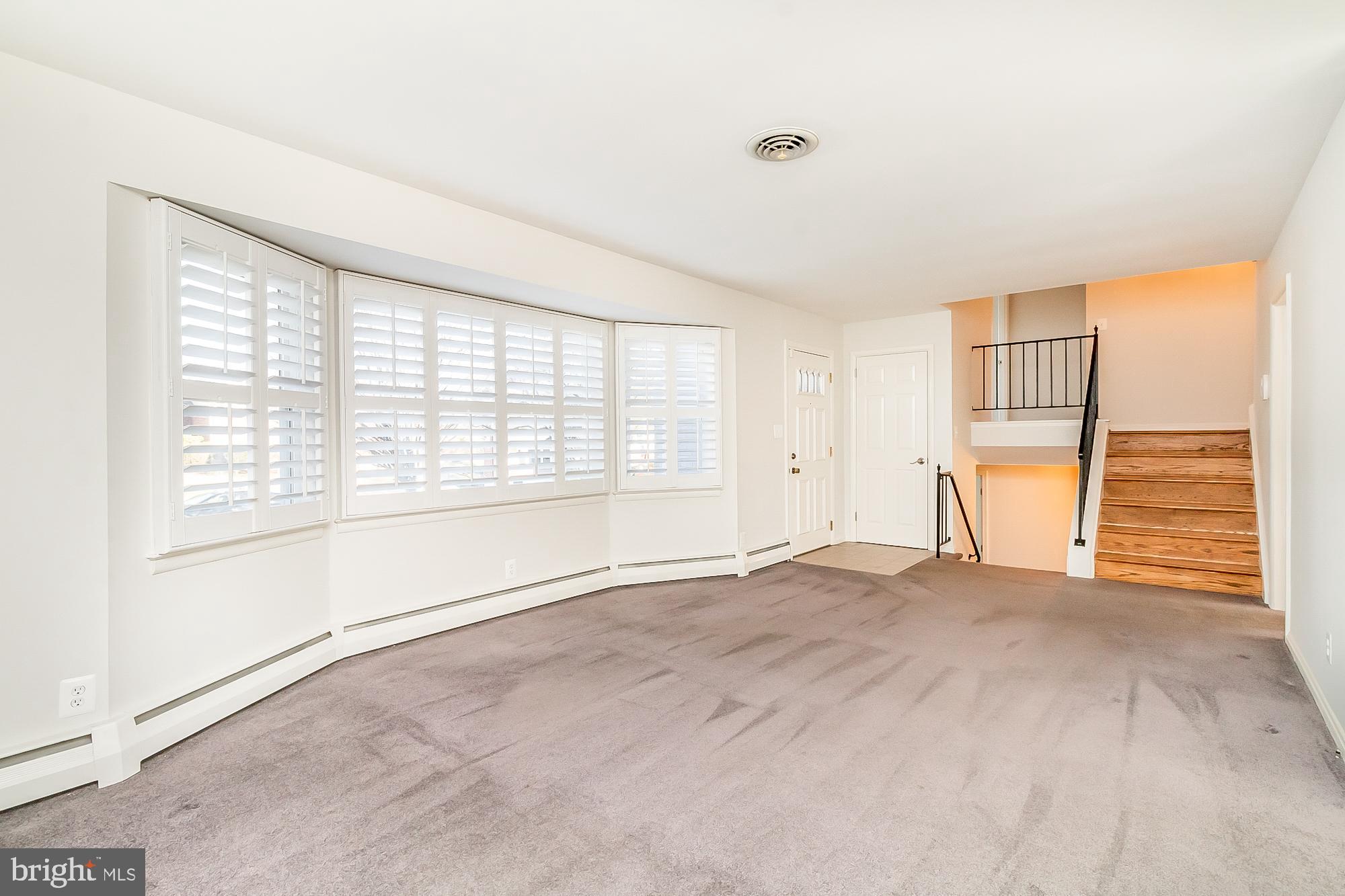 CAMPUS HILLS - Residential