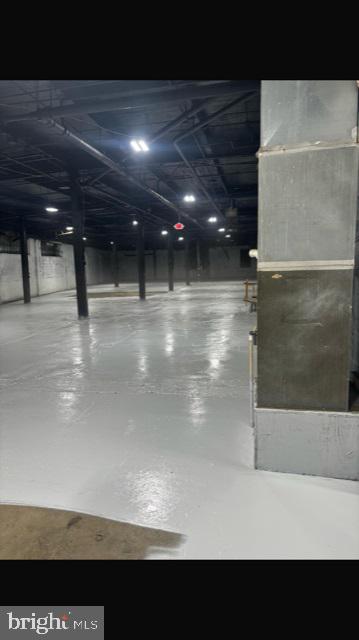 NONE AVAILABLE - Commercial Lease