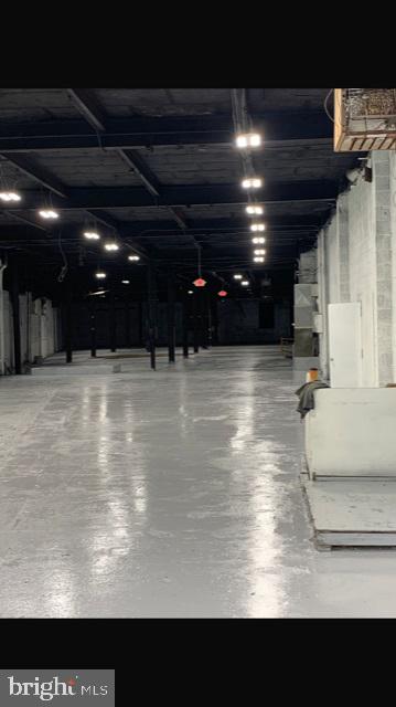 NONE AVAILABLE - Commercial Lease