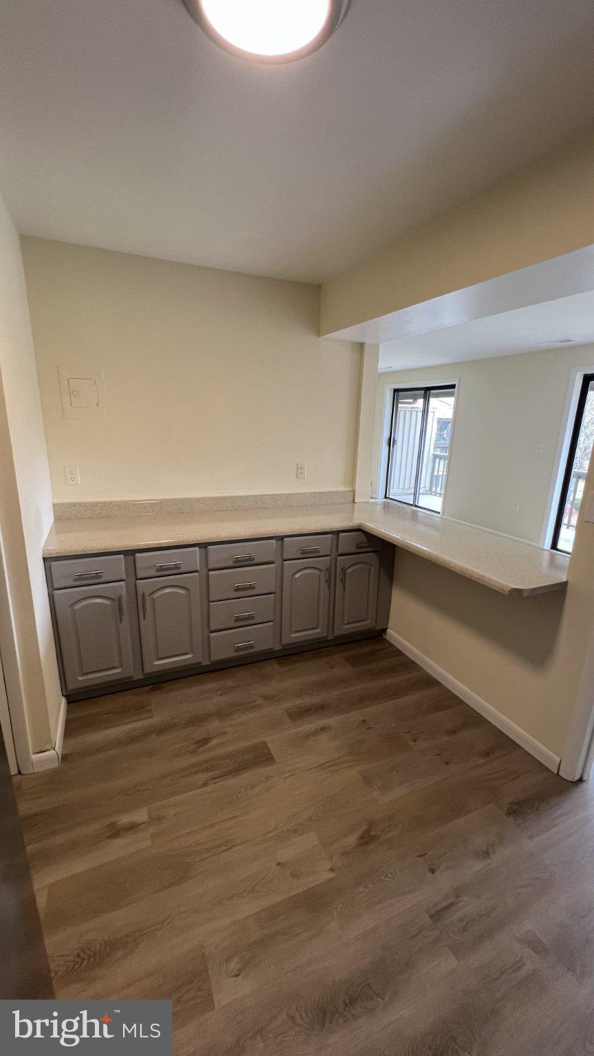 10073 WINDSTREAM DRIVE 5