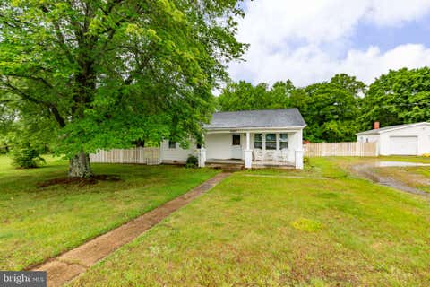 Homes For Sale - 10669 Post Oak Road<br/> SPOTSYLVANIA, VA 22551