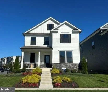 815 Foundry Street
