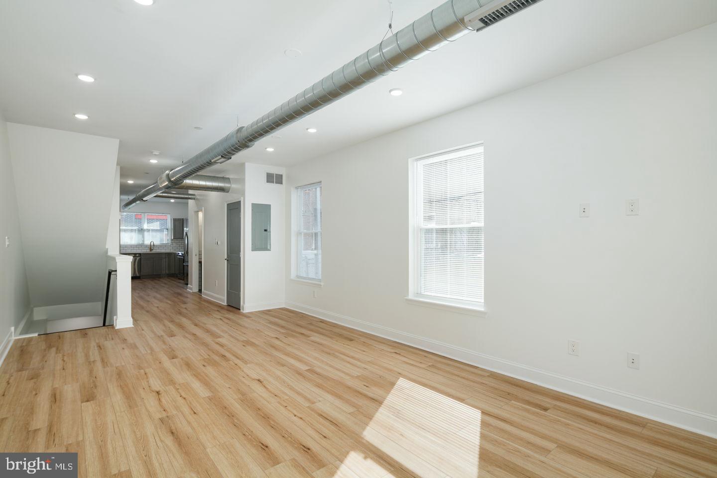 FRANCISVILLE - Residential Lease